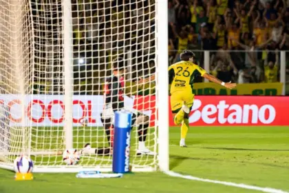 Sensação de 2025, Mirassol bate São Paulo em estreia no Paulistão