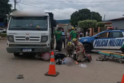 Urgente: Grave acidente deixa motociclista ferida no oeste de Goianésia