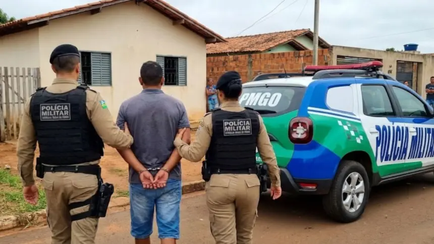 Ex-companheiro é preso após ameaçar e invadir residência no Residencial Ipê