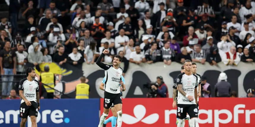 Corinthians derrota Santa Fé e segue 100% na Copa Libertadores