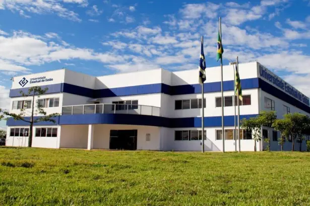 Último dia para se inscrever em seleção de mestrados da UEG